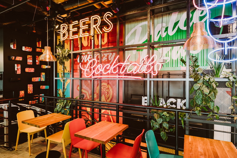 Restauracja BLACK Arkadia – Real Burgers N’ Bar